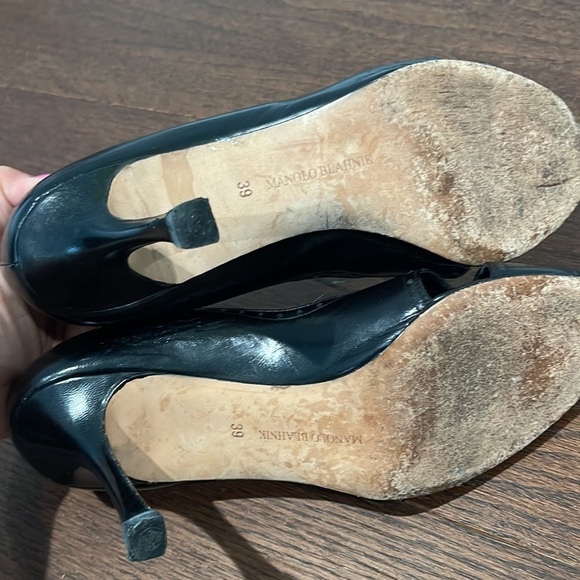 MANOLO Blahnik Black Peep Toe Pumps Size 39/9 - Picture 6 of 8